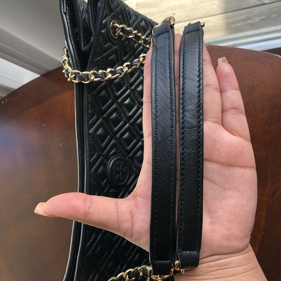 S⭕️LD‼️Tory Burch Marion Quilted Leather Tote - Picture 5 of 8